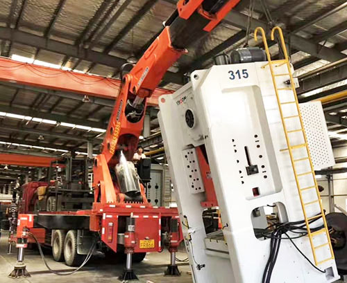 德阳提升工作效率，选择优质折臂吊租赁服务