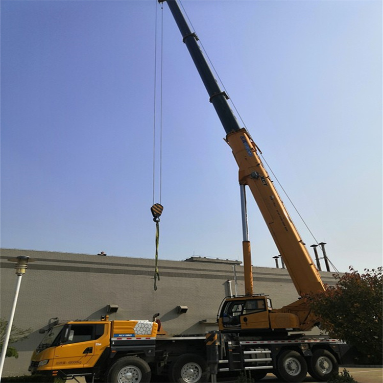 德阳 选择汽车吊租赁的秘诀与联系方式指南