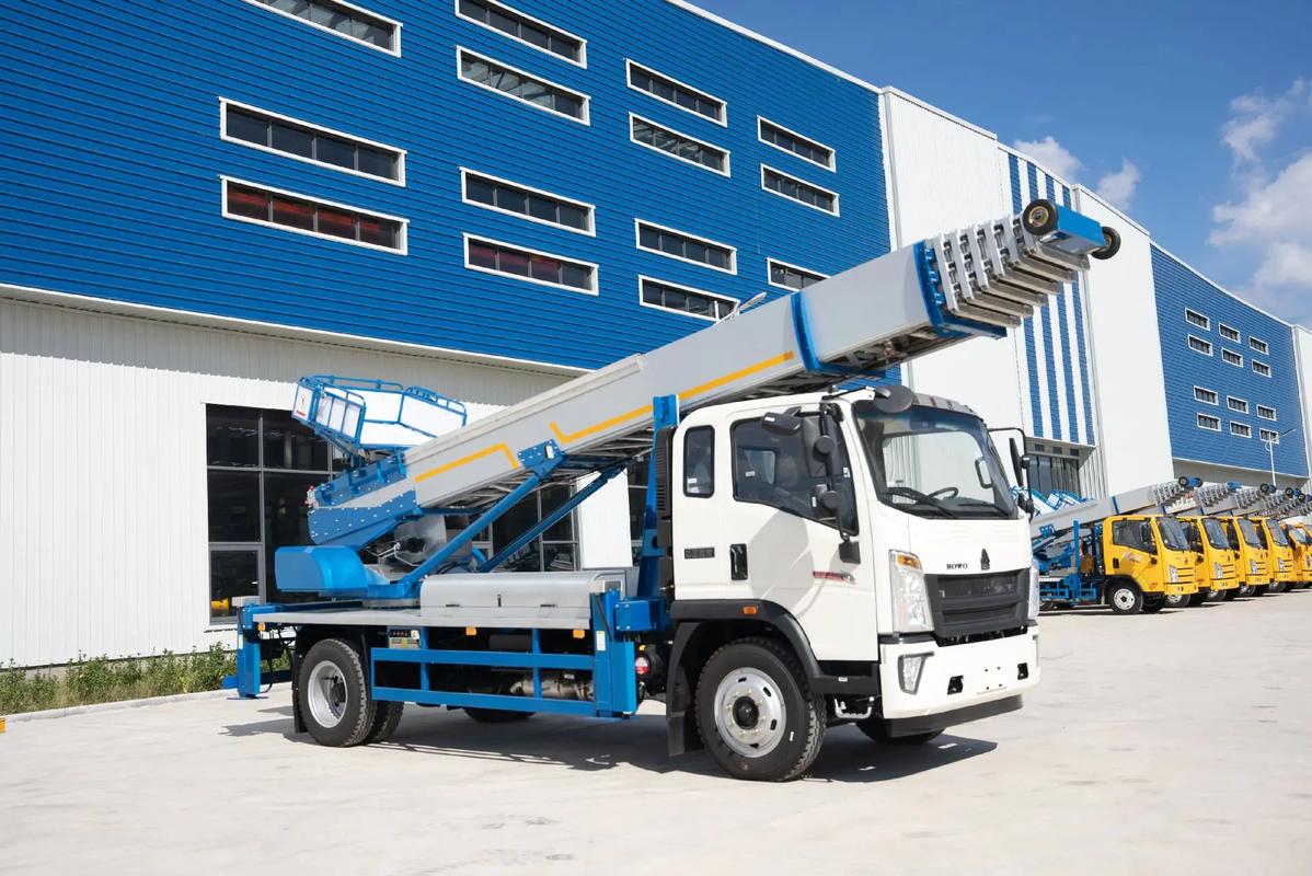 德阳出租云梯车高空作业车 建筑垃圾搬运